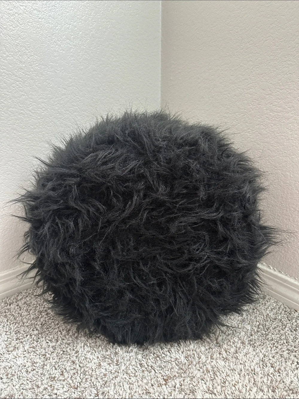 N/A fluffy 15”